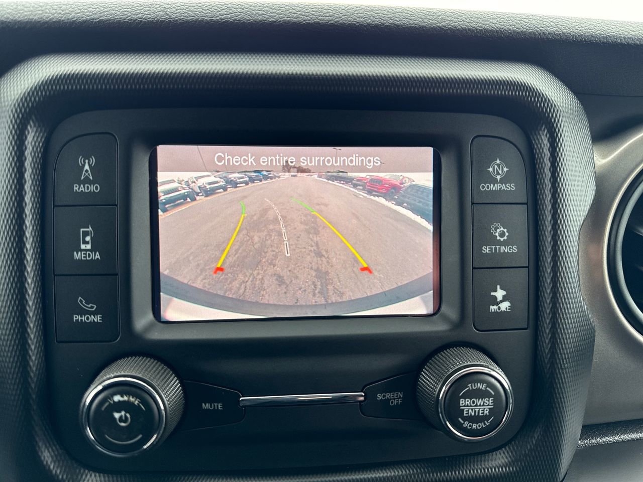 Used 2020 Jeep Wrangler Unlimited Sport S image 19