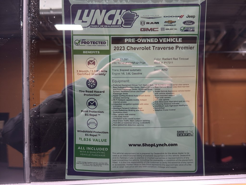 Used 2023 Chevrolet Traverse Premier image 46