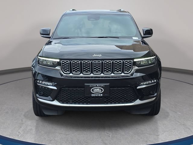 Used 2023 Jeep Grand Cherokee Summit AWD/4WD image 3