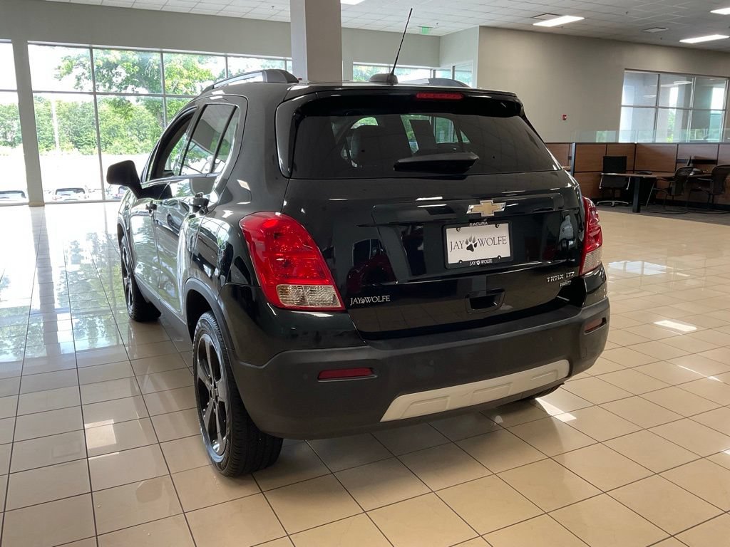 Used 2016 Chevrolet Trax LTZ w/ Midnight Edition AWD/4WD image 6