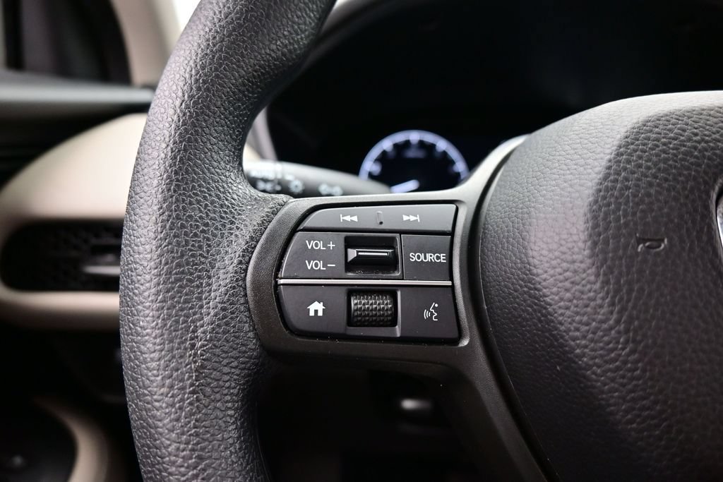 Used 2024 Honda HR-V LX image 47