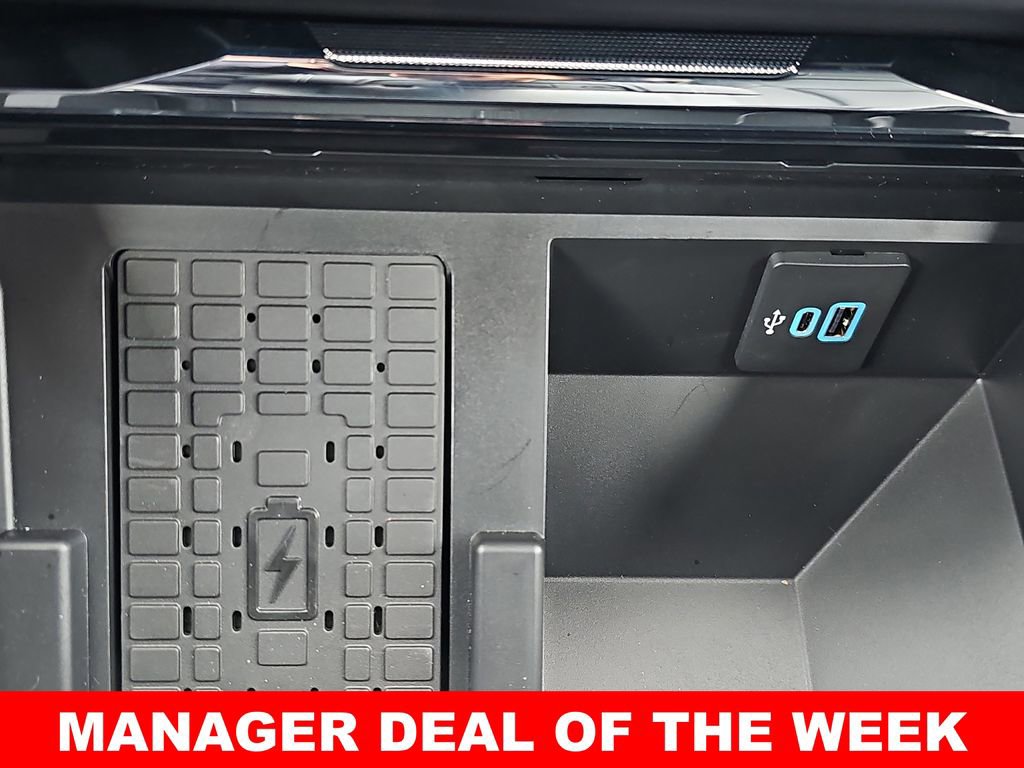 New 2026 Ford F250 Lariat w/ Black Appearance Package image 25