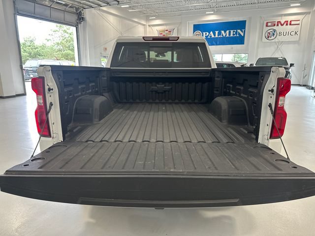 Used 2024 Chevrolet Silverado 1500 LTZ AWD/4WD image 32