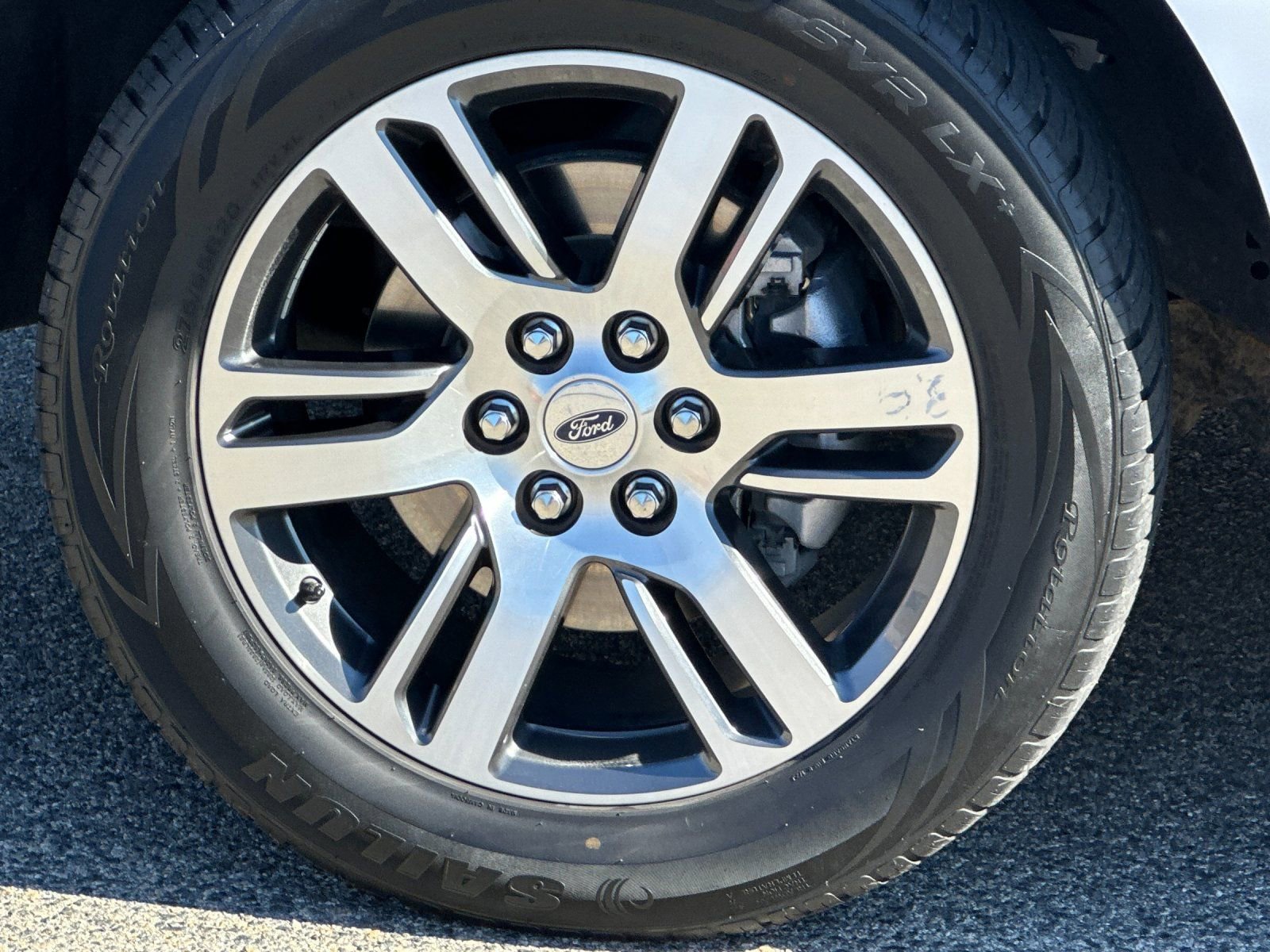 Used 2023 Ford Expedition Limited image 35