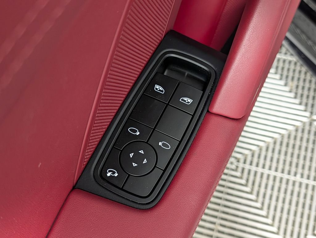 Certified 2025 Porsche 911 Carrera S RWD image 26