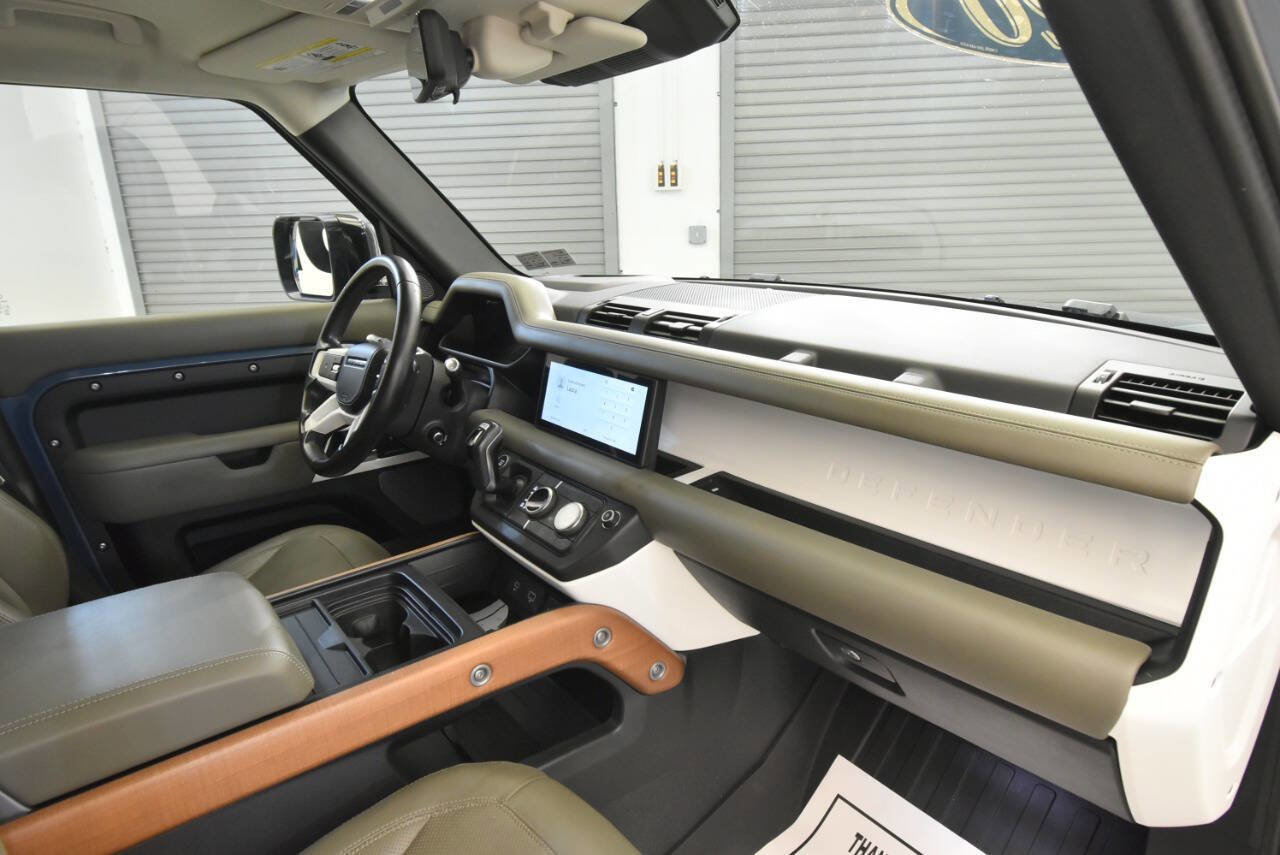Used 2020 Land Rover Defender 110 First Edition AWD/4WD image 16