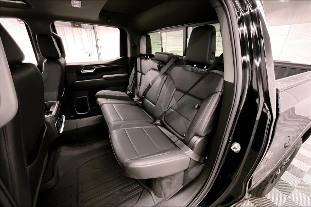 Used 2024 GMC Sierra 1500 Elevation w/ Elevation Premium Package AWD/4WD image 25