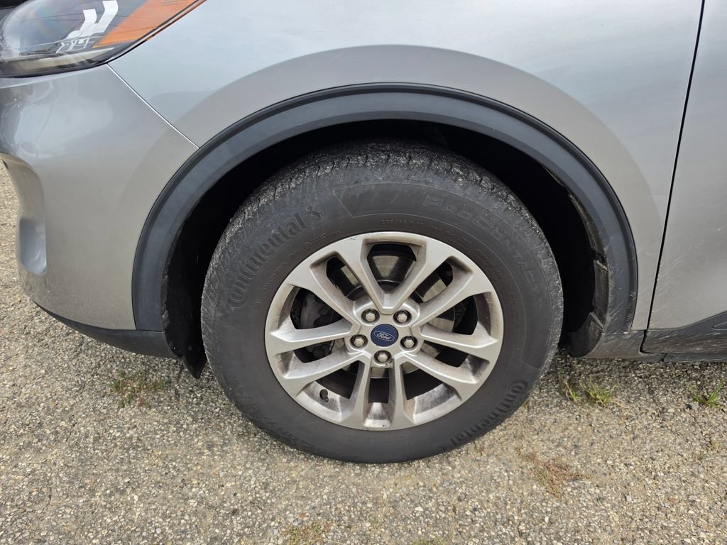 Used 2021 Ford Escape SE AWD/4WD image 3