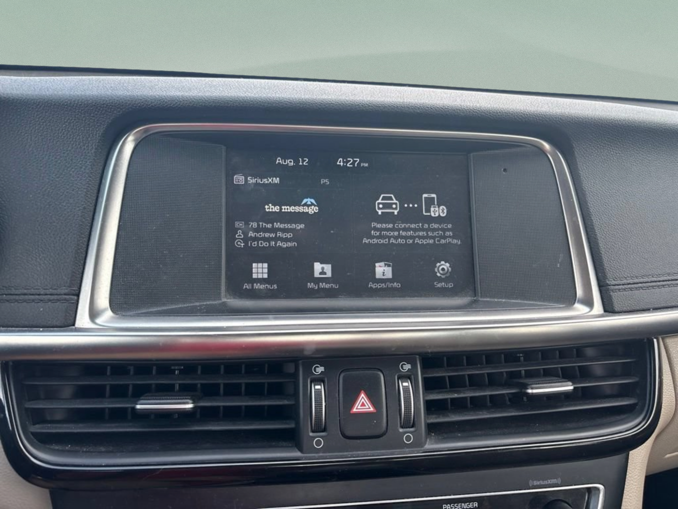 Used 2018 Kia Optima EX w/ Premium Package FWD image 11