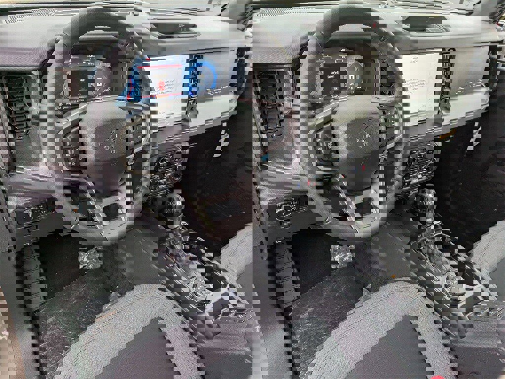 New 2025 Ford Bronco Big Bend image 10