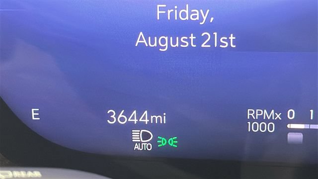 Used 2025 Buick Enclave Avenir w/ Trailering Package, 5000 lbs. FWD image 19