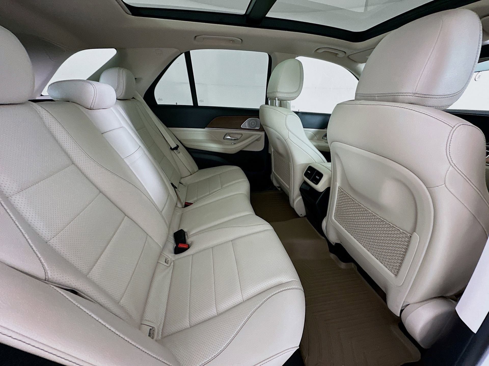 Used 2021 Mercedes-Benz GLE 350 image 29