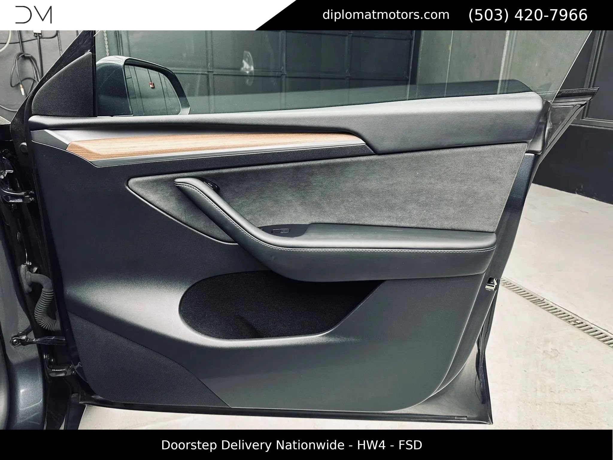 Used 2024 Tesla Model Y Performance AWD/4WD image 26
