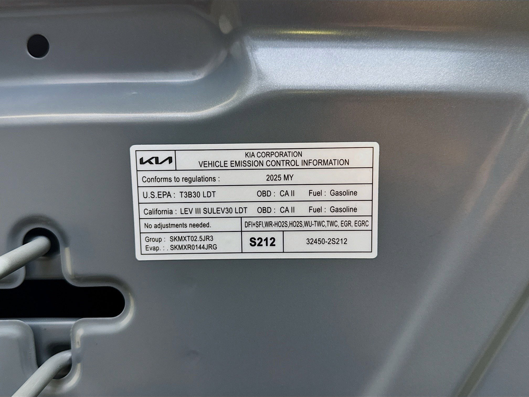 Used 2025 Kia Sorento LX image 20