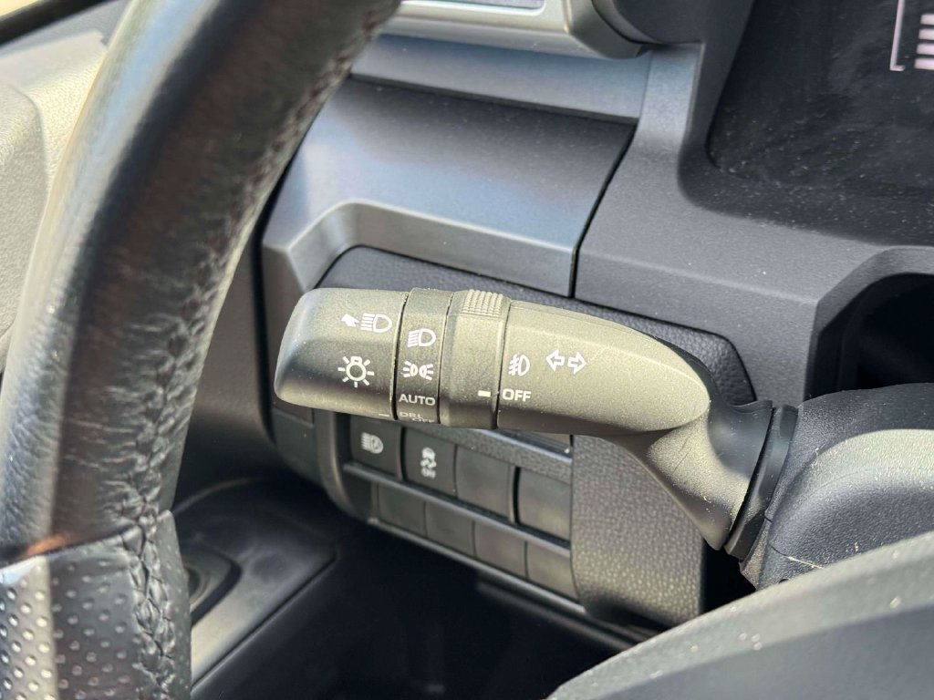 Used 2025 Toyota 4Runner SR5 AWD/4WD image 22