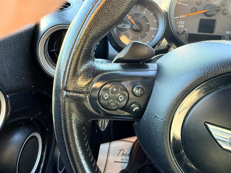 Used 2015 MINI Cooper S image 18