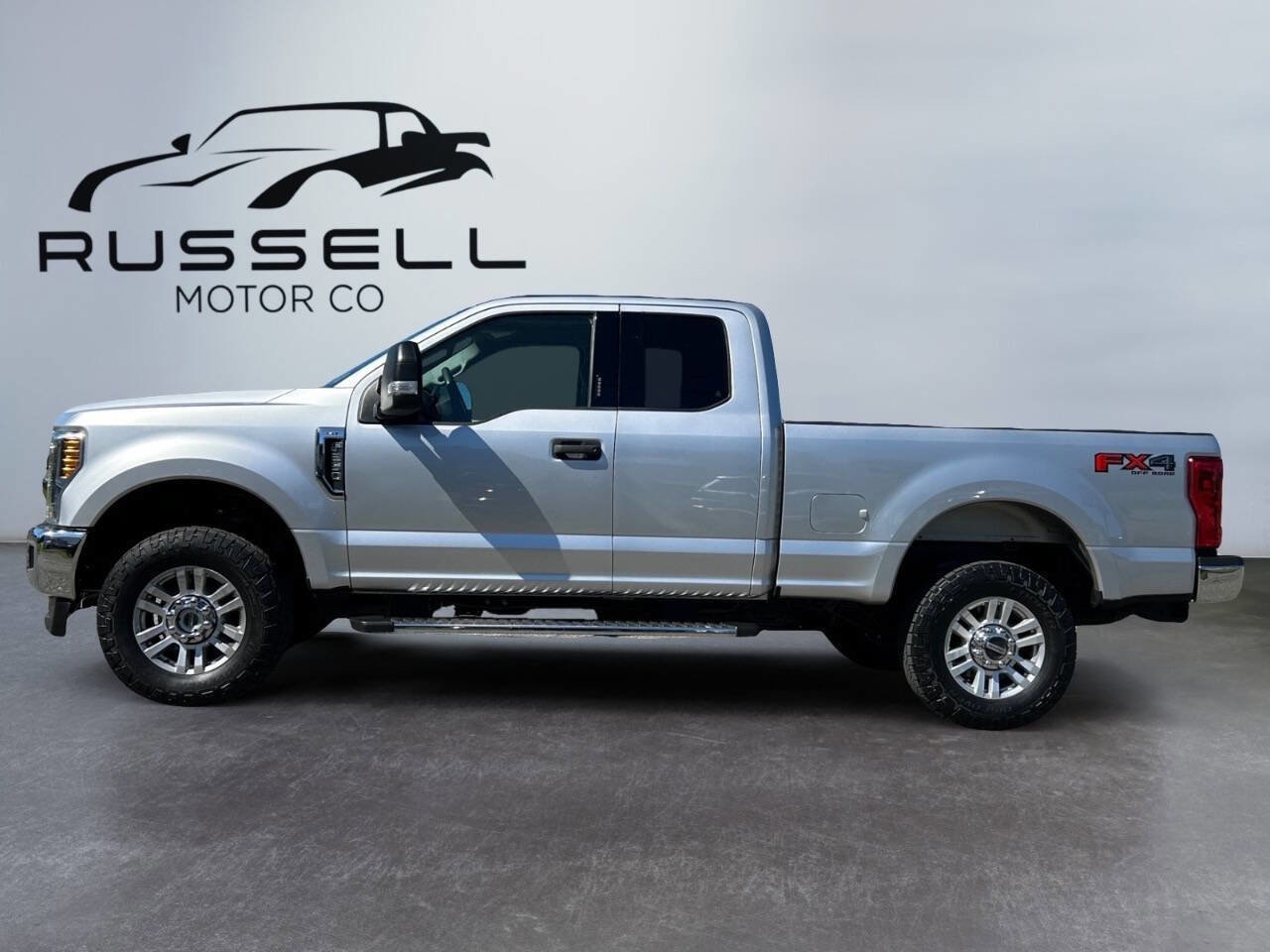 Used 2019 Ford F250 XLT w/ XLT Value Package image 2