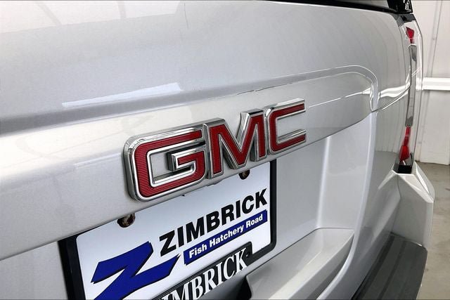 Used 2018 GMC Yukon XL SLT w/ Open Road Package AWD/4WD image 32
