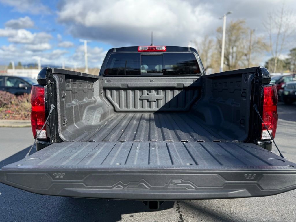Used 2024 Chevrolet Colorado Trail Boss w/ Advanced Trailering Package image 11