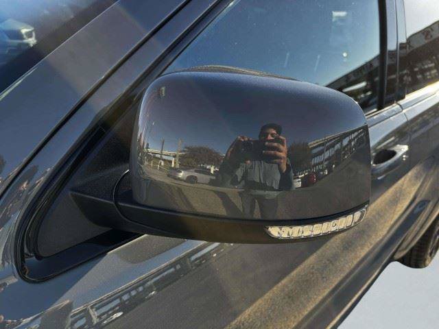 Used 2021 Jeep Grand Cherokee Trackhawk AWD/4WD image 16