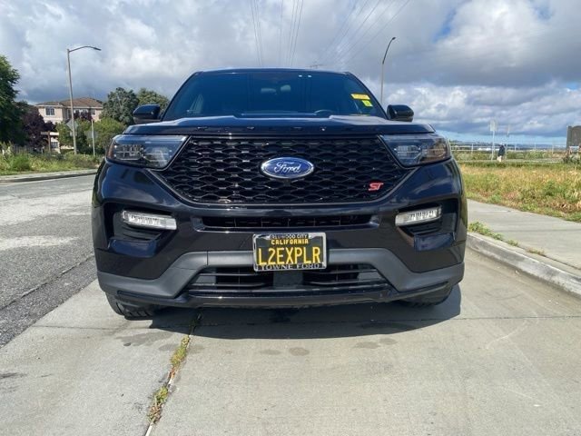 Used 2021 Ford Explorer ST w/ ST Street Pack image 7