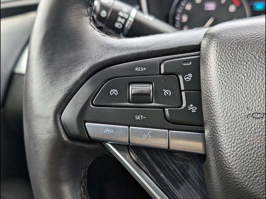 Used 2024 Cadillac XT6 Premium Luxury w/ Technology Package image 22