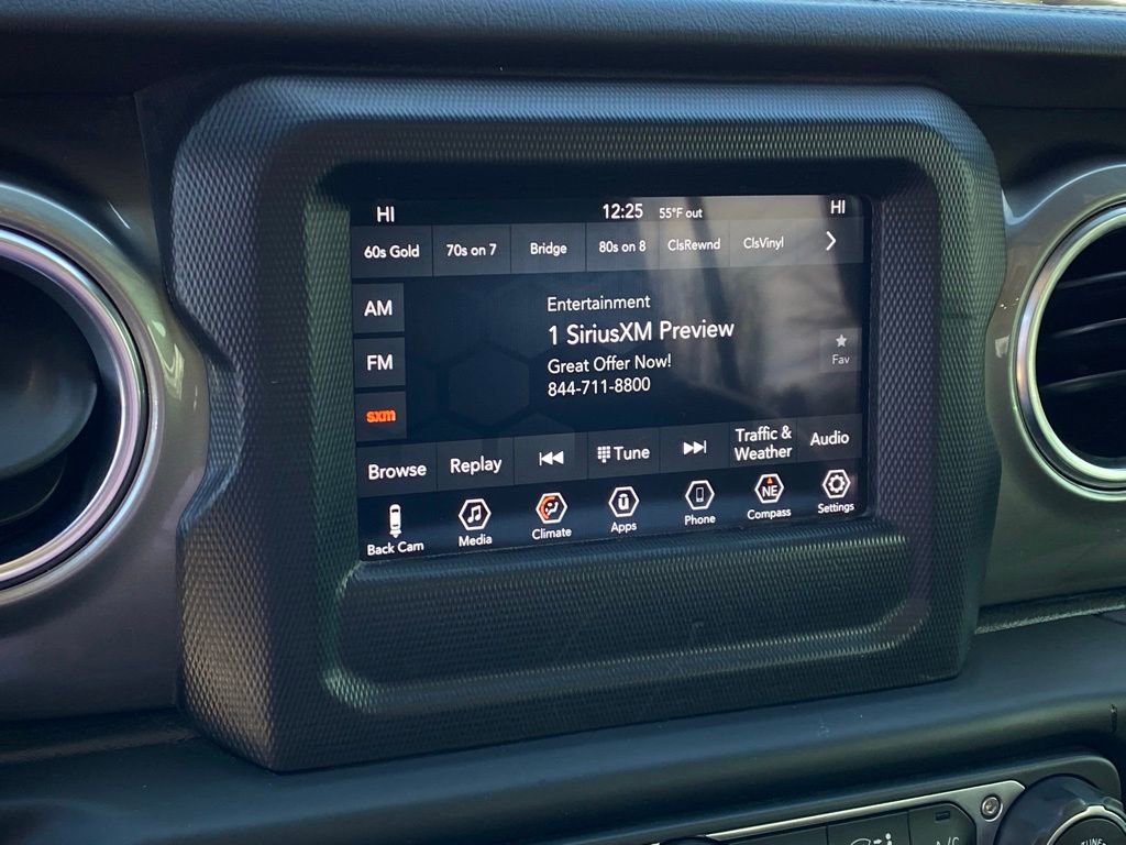 Used 2020 Jeep Wrangler Unlimited Sahara image 15