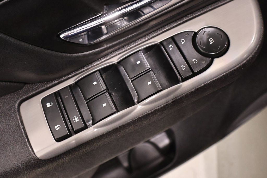 Used 2013 Chevrolet Silverado 2500 LTZ w/ LTZ Plus Package image 12