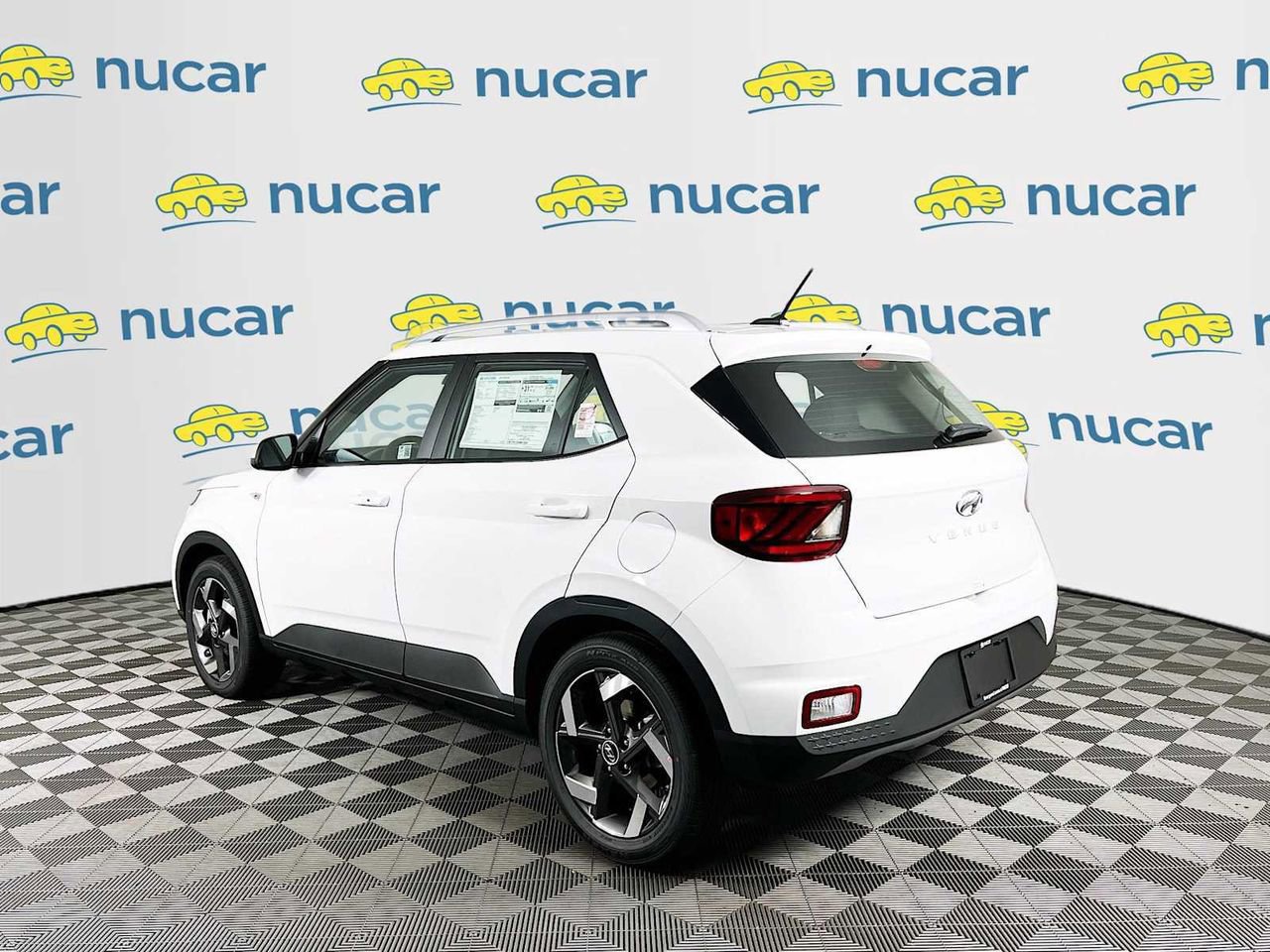 New 2025 Hyundai Venue SEL image 5