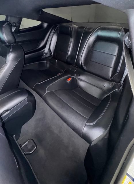 Used 2022 Ford Mustang GT Premium w/ Black Accent Package RWD image 11