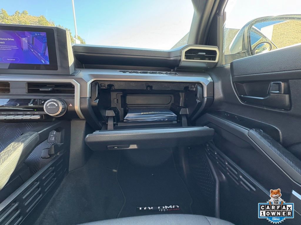Certified 2024 Toyota Tacoma SR5 AWD/4WD image 24
