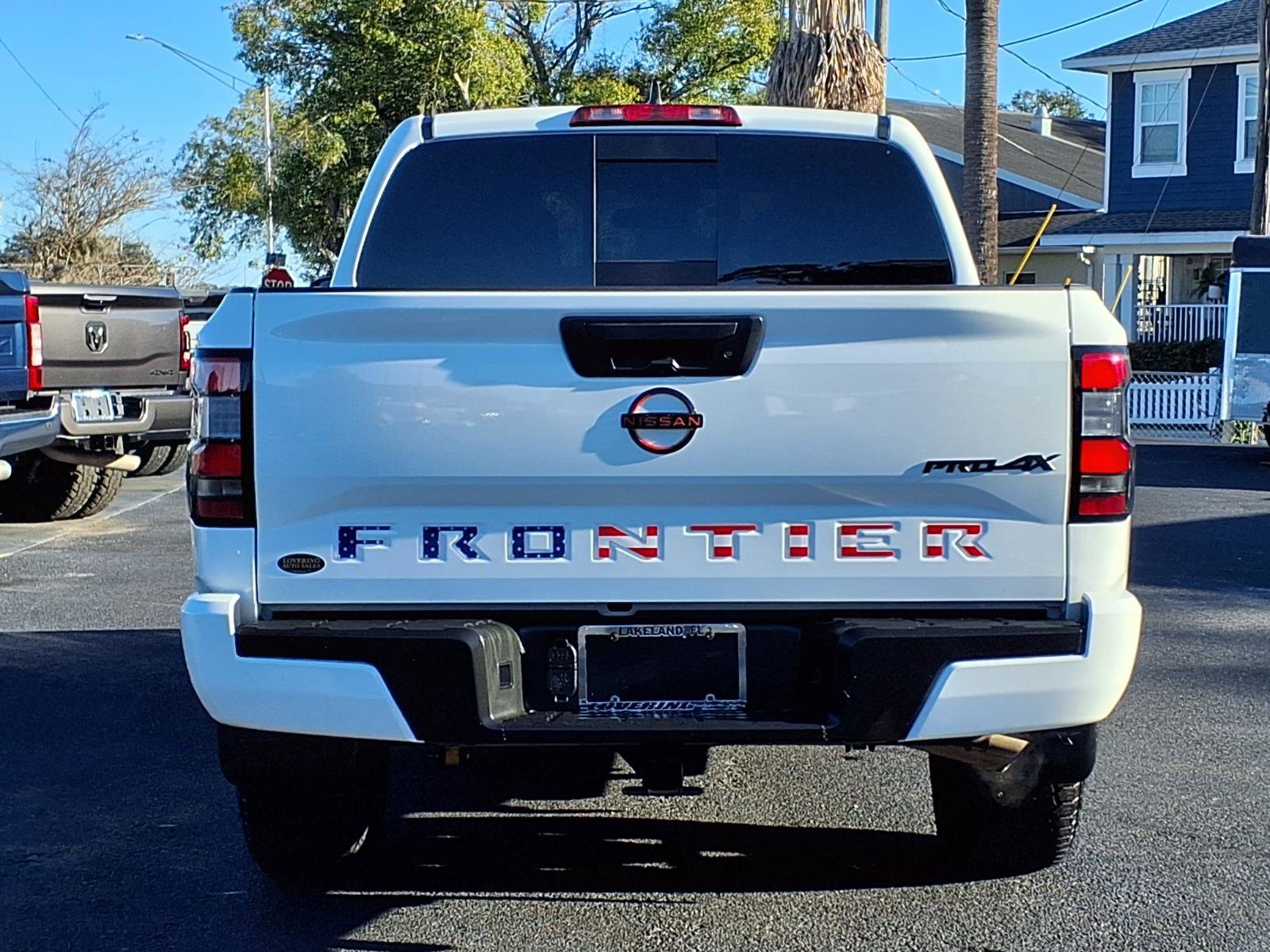 Used 2024 Nissan Frontier PRO-4X w/ Off-Road Protection Package image 5