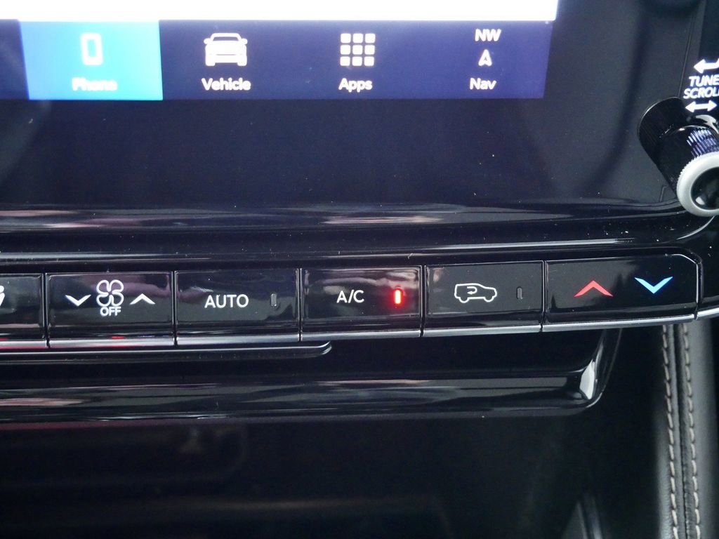 Used 2024 Jeep Wagoneer L Series II image 48