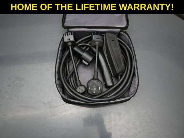 Used 2021 Tesla Model Y Long Range image 50