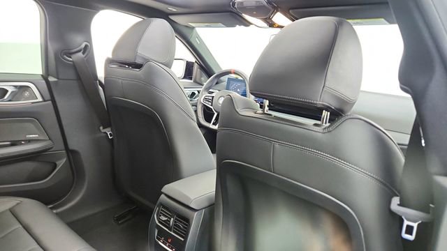 Used 2025 BMW M440i image 26