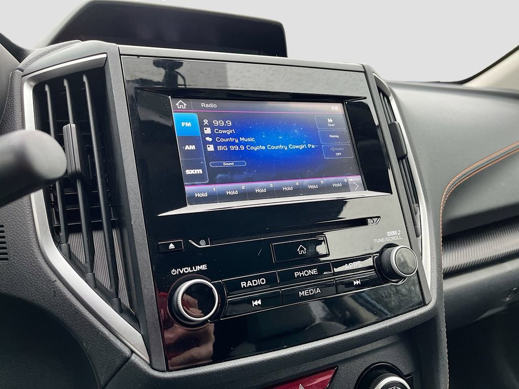 Used 2022 Subaru Crosstrek 2.0i Premium image 14