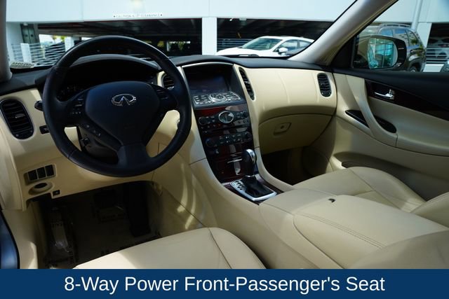 Used 2017 INFINITI QX50 AWD w/ Deluxe Touring Package image 23