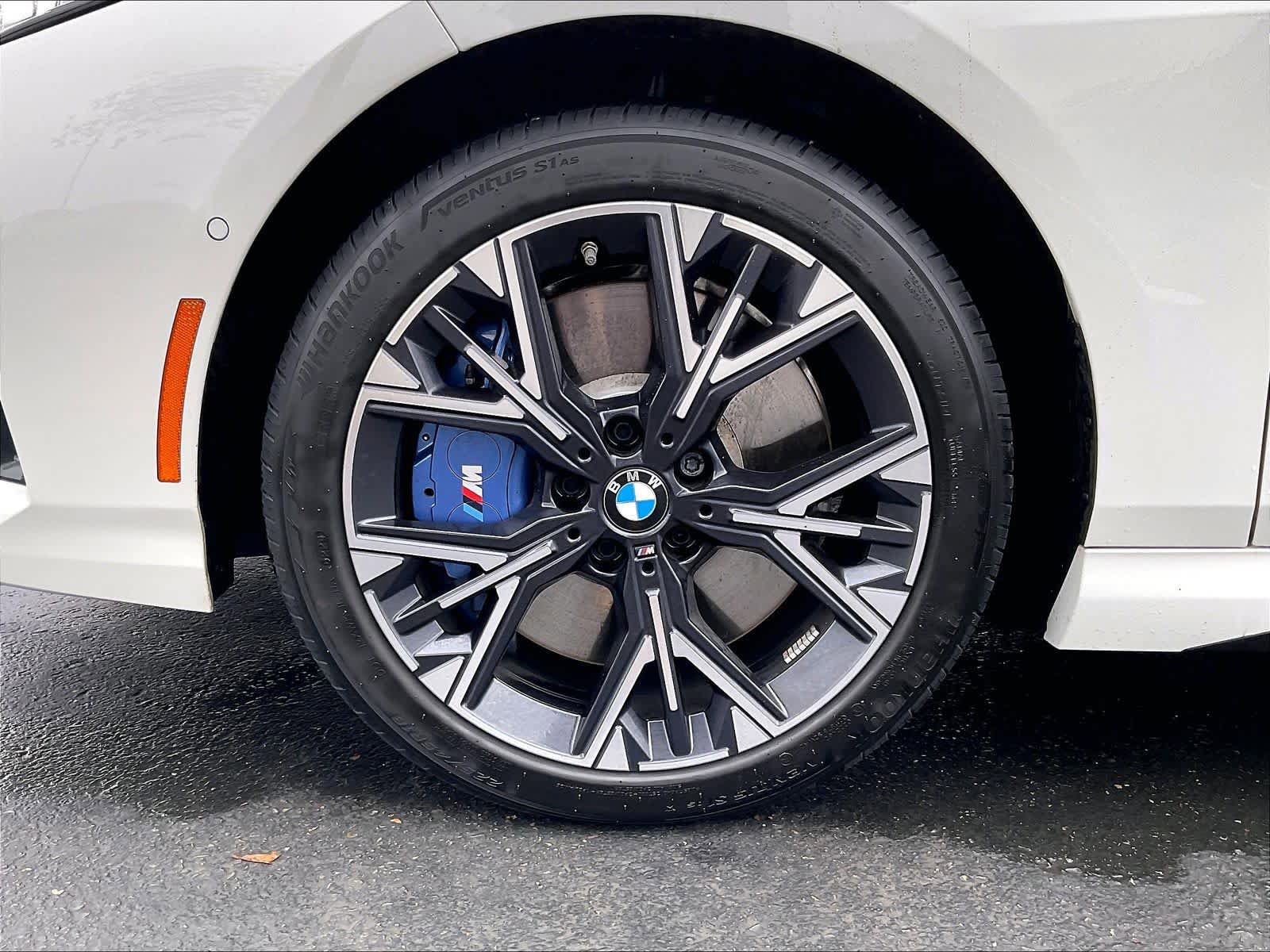 Certified 2025 BMW M235i xDrive w/ Technology Package AWD/4WD image 11
