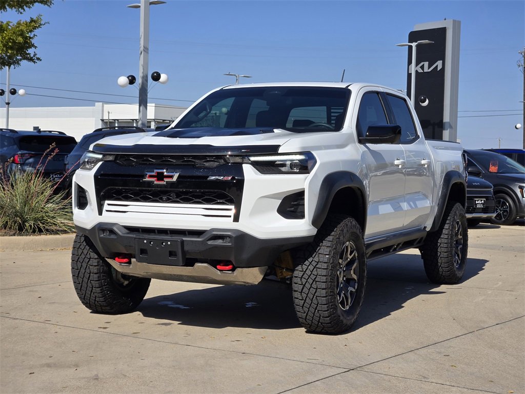 Used 2026 Chevrolet Colorado ZR2 w/ Technology Package image 2