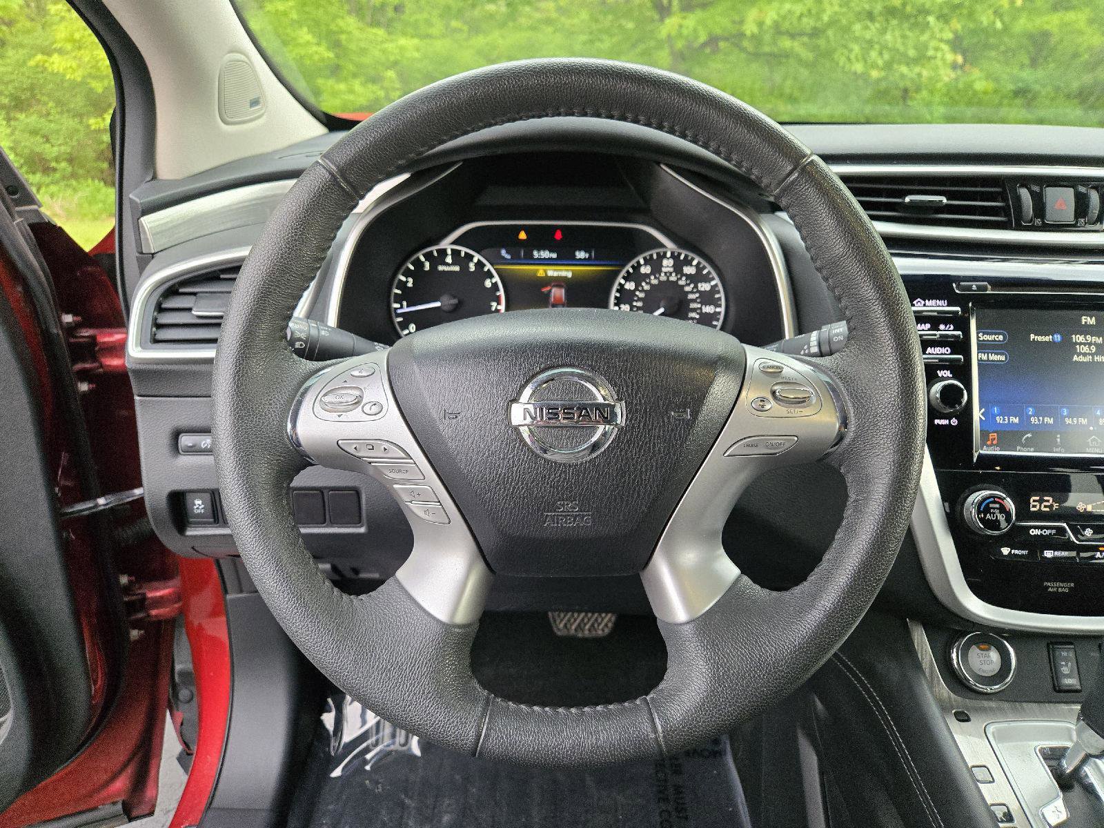 Used 2015 Nissan Murano SL w/ SL Technology Package FWD image 17