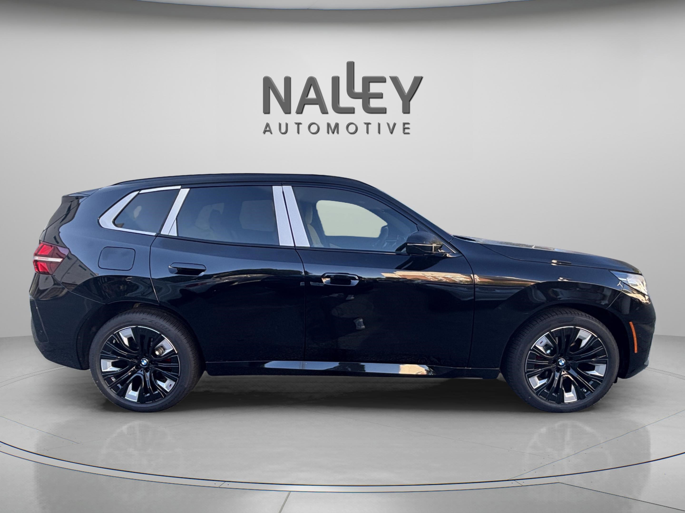 Used 2026 BMW X3 xDrive30 w/ M Sport Package image 4