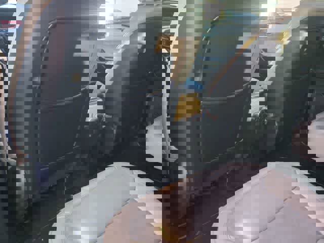 Used 2020 Ford Explorer Limited image 19