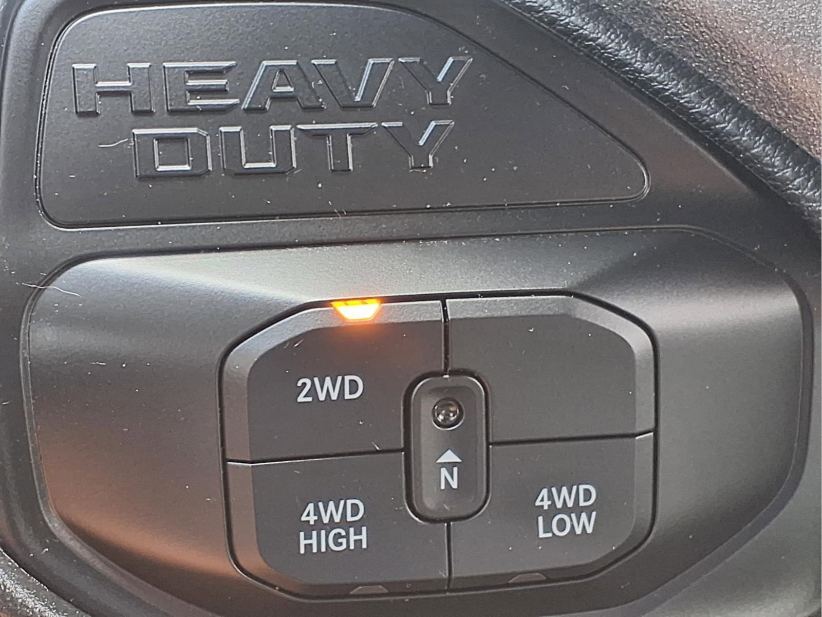 Used 2026 RAM 2500 Tradesman w/ Chrome Appearance Group AWD/4WD image 16