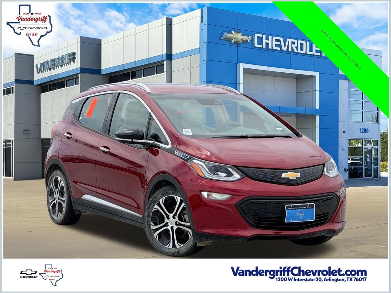 Used 2021 Chevrolet Bolt Premier w/ Infotainment Package FWD image 1