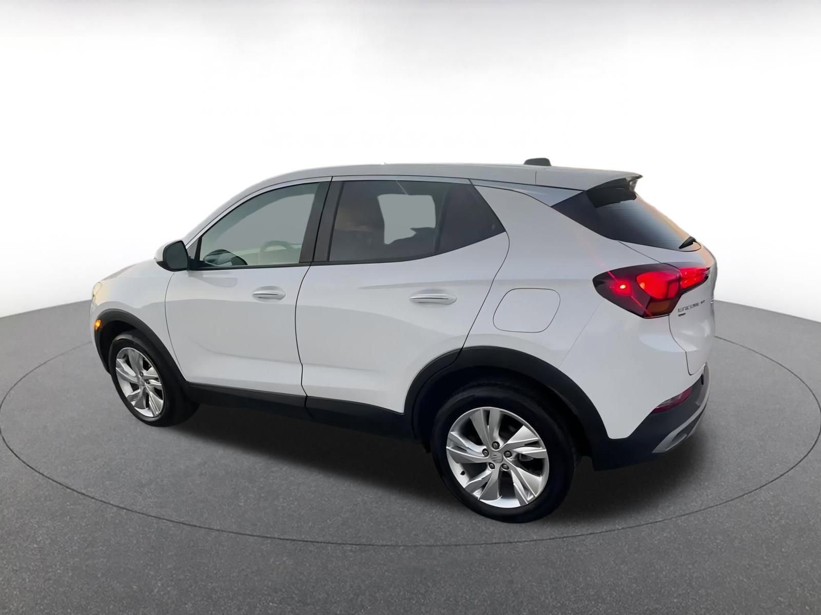 Used 2025 Buick Encore GX Preferred image 10