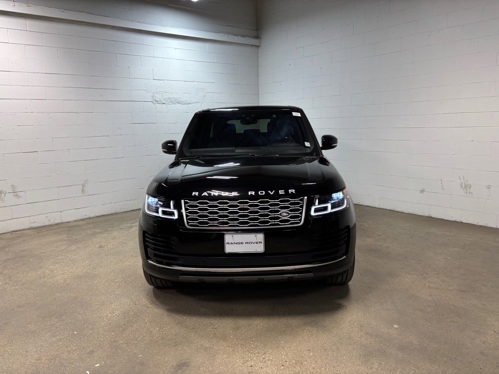Used 2022 Land Rover Range Rover Westminster Edition image 3