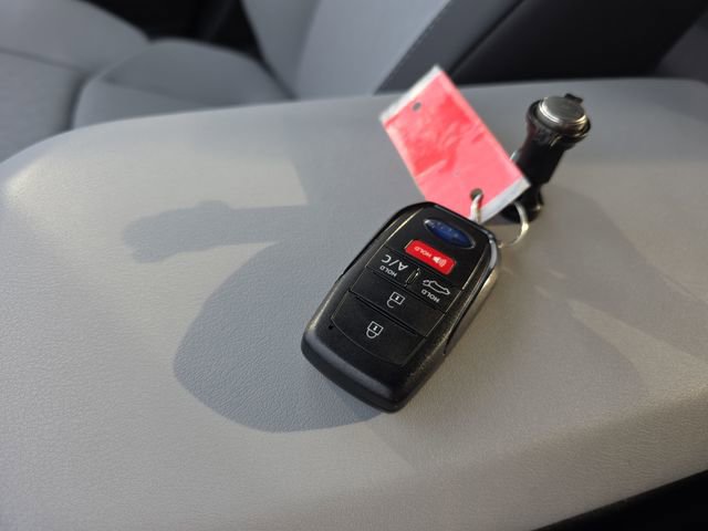 New 2026 Subaru Solterra Premium image 28