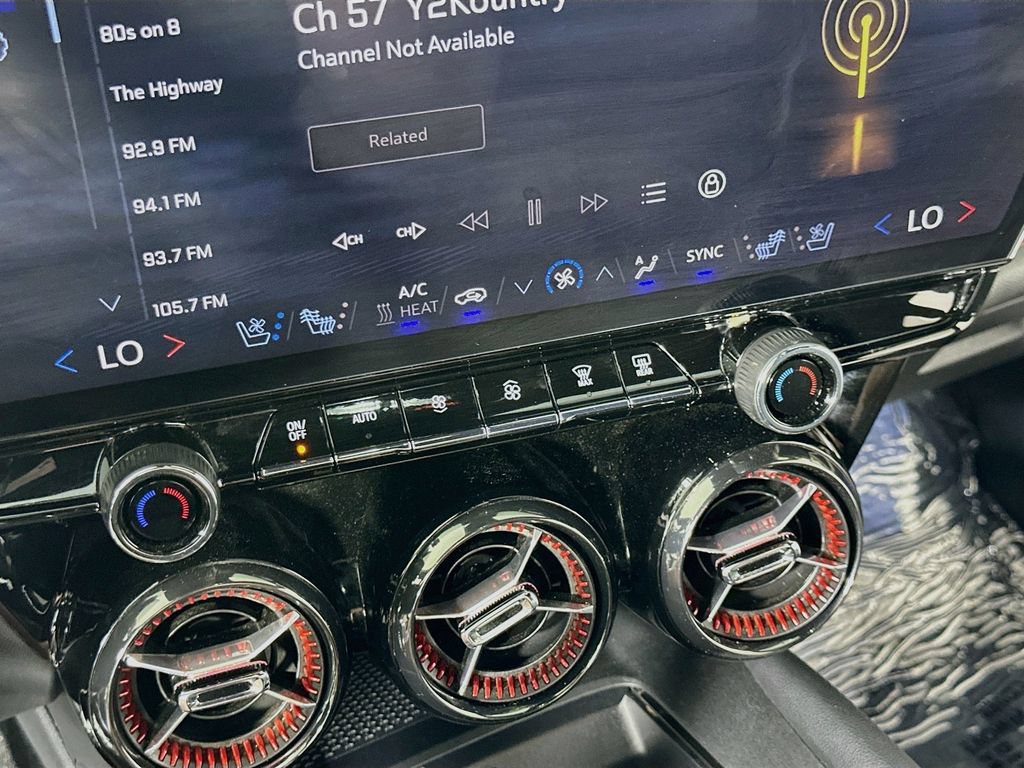 Used 2024 Chevrolet Blazer EV RS AWD/4WD image 28