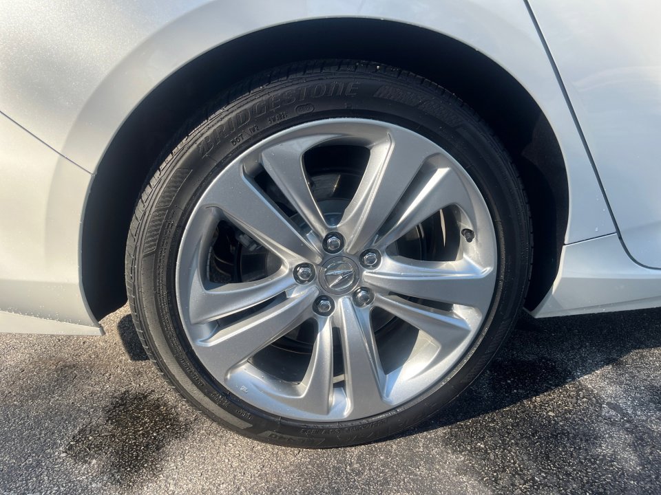 Certified 2023 Acura TLX w/ Technology Package image 23