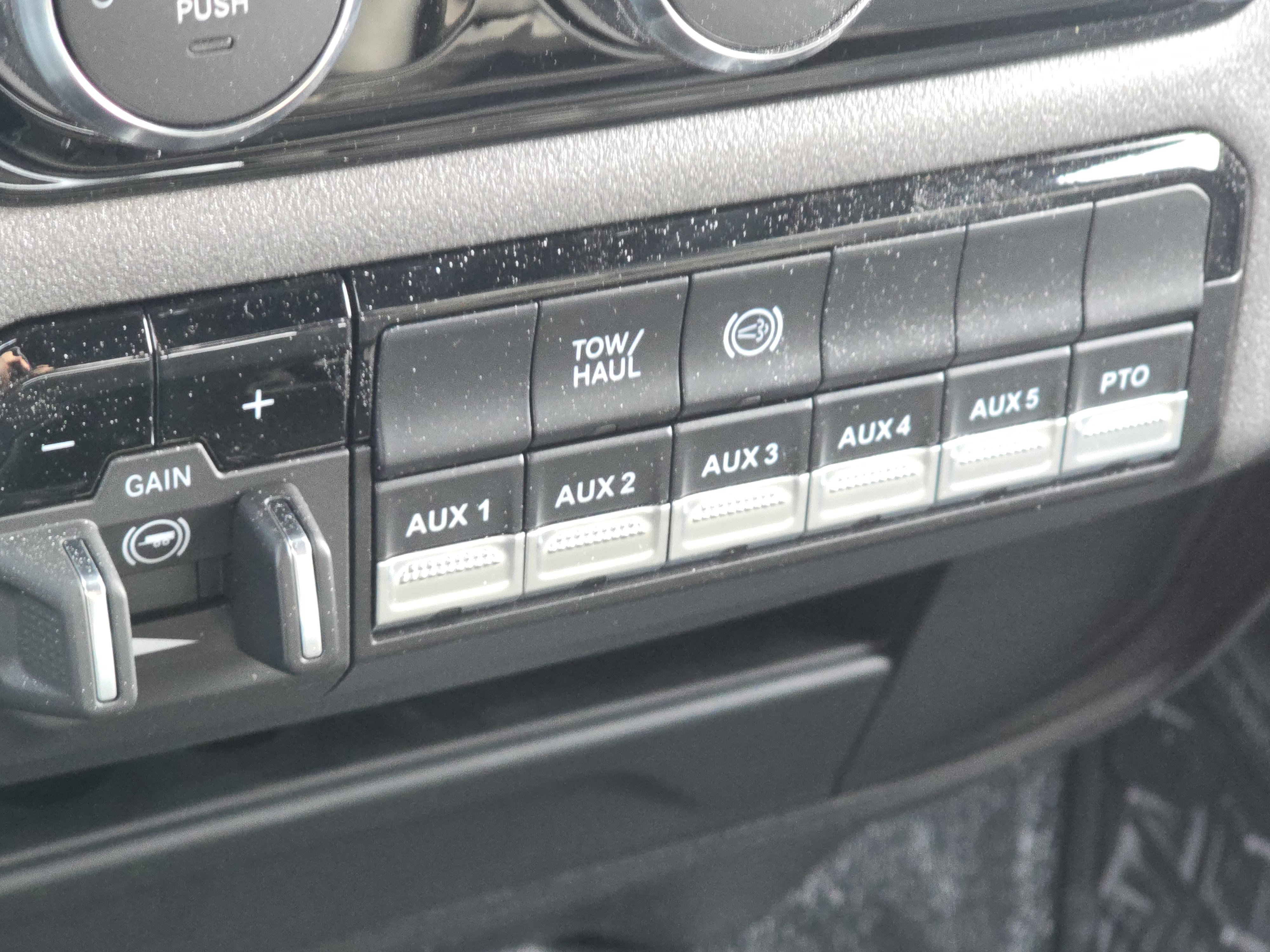 New 2026 RAM 5500 Tradesman w/ Chrome Appearance Group image 9